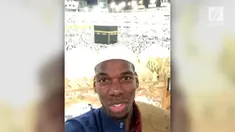 Gelandang asal Prancis, Paul Pogba, menyambut Bulan Suci Ramadan dengan memutuskan umrah ke Tanah Suci Mekah.
