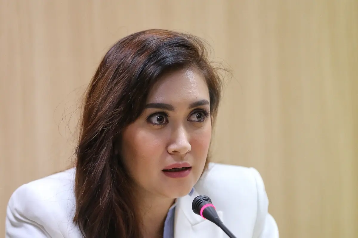 [Bintang] Nafa Urbach