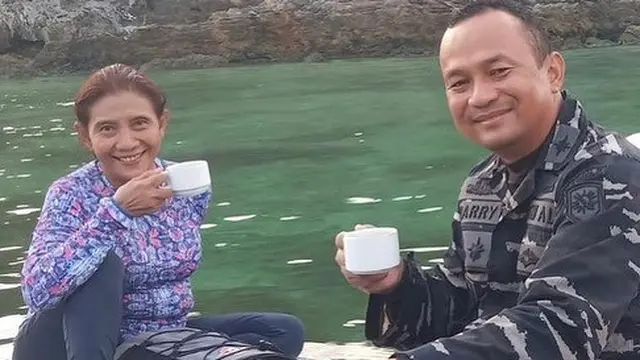 Turut Bela Sungkawa, Ini 6 Potret Kenangan Susi Pudjiastuti dengan Kolonel Harry Setyawan