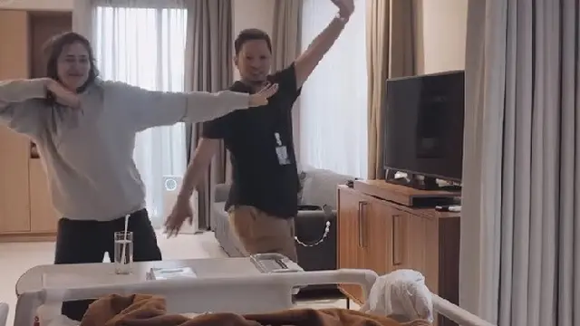 Ringgo Agus Rahman dan Sabai Morscheck Bahagia Operasi Bjorka Lancar (credit: instagram/ringgoagus)