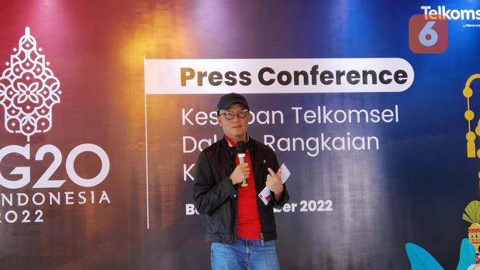 <p>Direktur Network Telkomsel, Nugroho, saat jumpa media di Bali, Rabu (19/10/2022).</p>