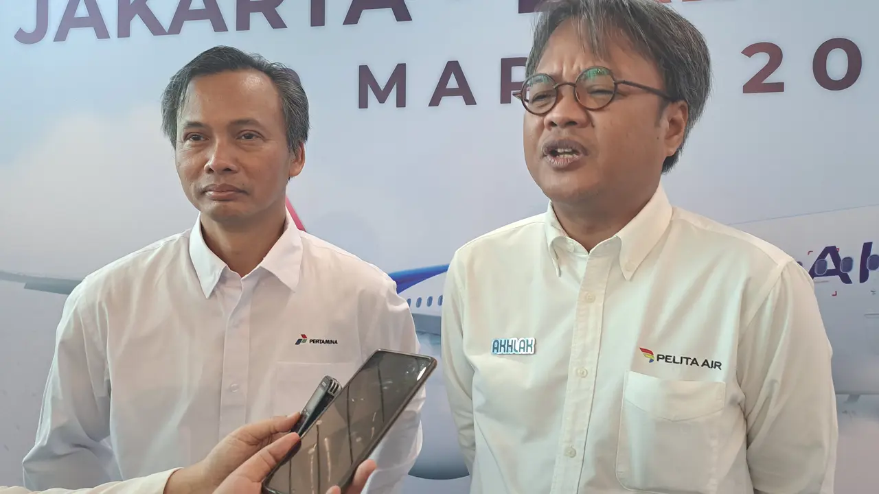 Direktur Utama PT Pelita Air Service Dendy Kurniawan