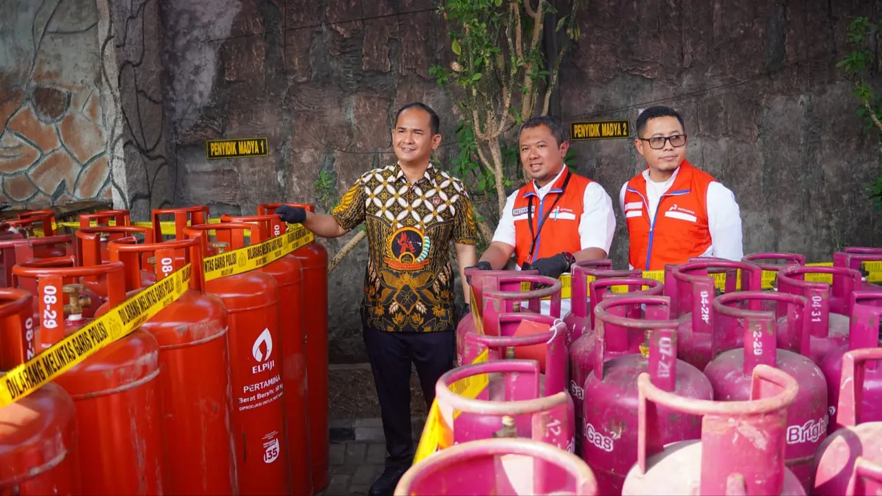 Polisi bongkar kasus pengoplosan gas subsidi