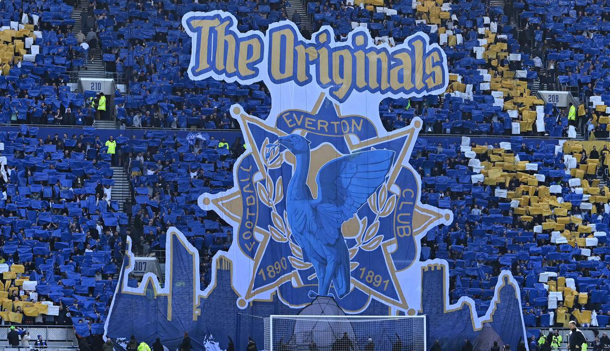 Ini merupakan Deby Merseyside sekaligus kemenangan pertama The Reds di kandang baru Everton, Hill Dickinson Stadium, Inggris. (AFP/Paul Ellis)