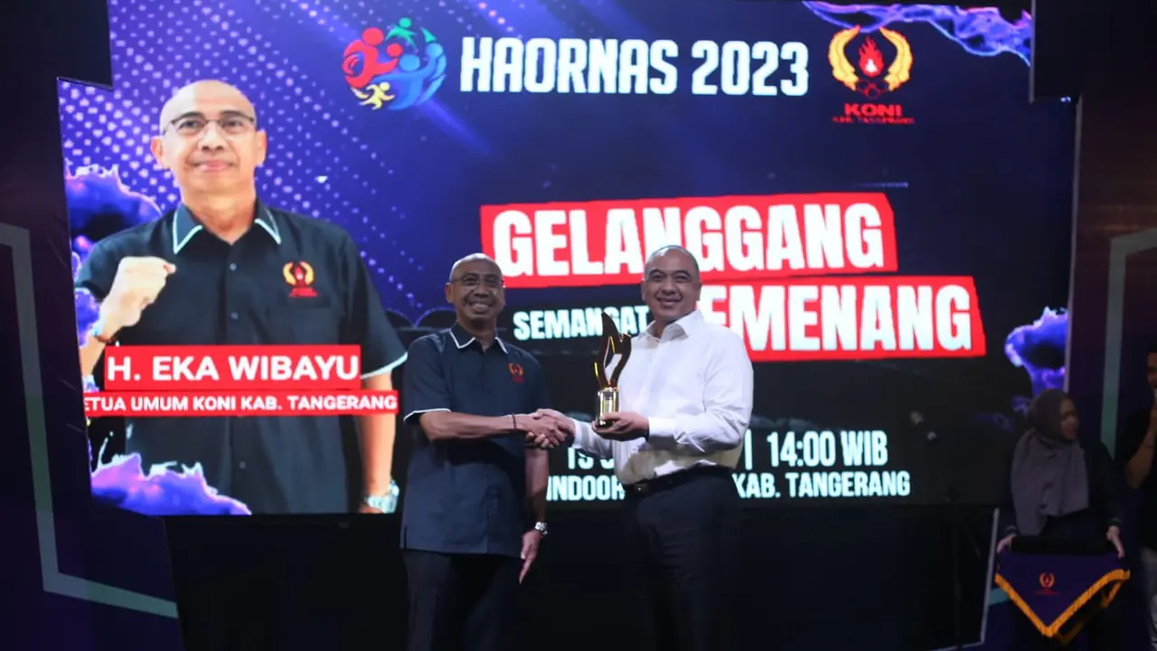 Di Akhir Jabatannya, Bupati Tangerang Zaki Iskandar Raih Penghargaan Pembinaan Prestasi Atlet Olahraga