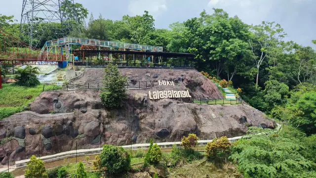 Fakta Unik Wisata Talaga Langit Cirebon, dari Kolam Renang Hingga Museum Santet