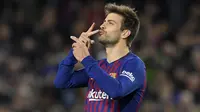 3. Gerard Pique (Spanyol) - Sebesar 500 juta euro dengan kontrak hingga 30 Juni 2022. (Photo by LLUIS GENE / AFP)