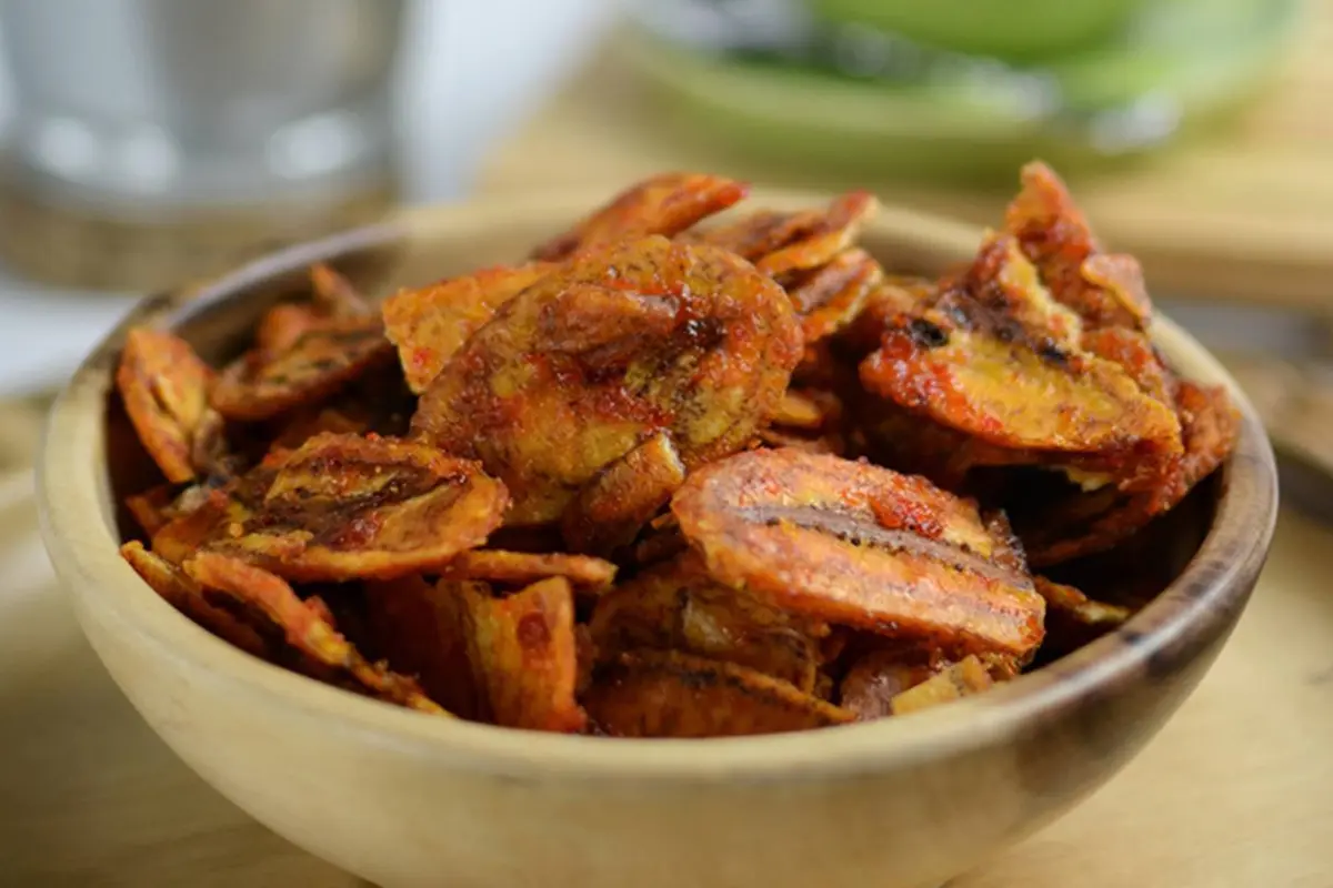 keripik pisang balado