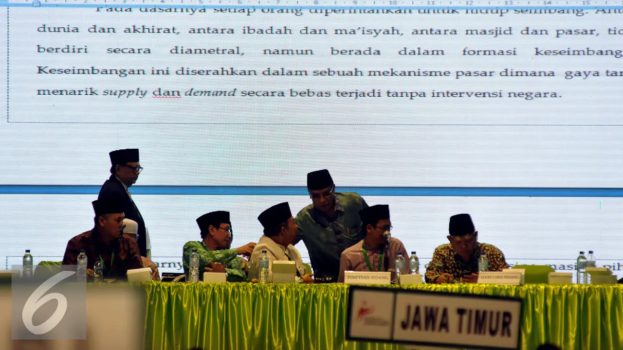 20150805-Suasana Sidang Pleno III Muktamar NU 33-Surabaya