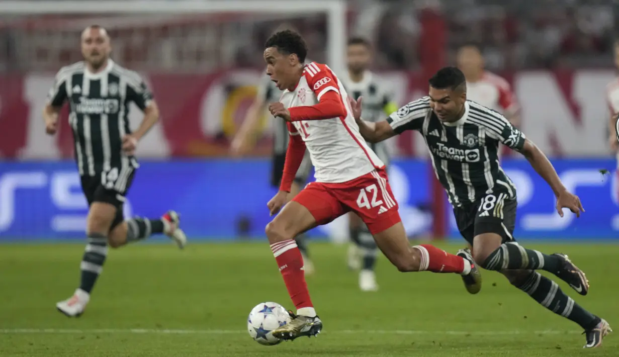 Empat gol Bayern dicetak oleh empat pemain berbeda, ada Leroy Sane (28'), Serge Gnabry (32'), Harry Kane (53'), dan Mathys Tel (90+2'). (AP Photo/Matthias Schrader)