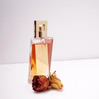 Kini kamu bisa tampil lebih percaya diri dengan parfum lokal yang mampu bersaing dengan produk internasional.  | pexels.com/@didsss