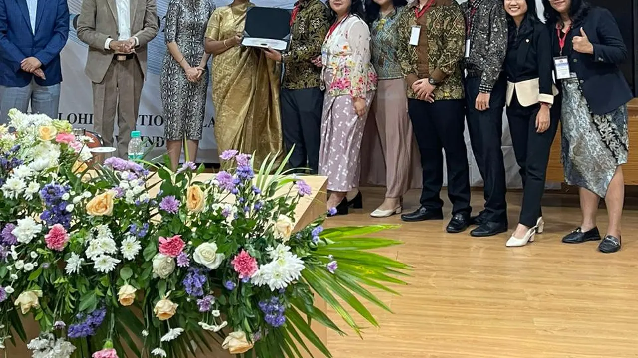 Mahasiswa FH Undip Cetak Sejarah di Kompetisi FDI Moot 2023