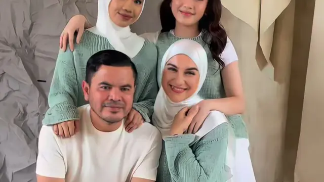 Potret Keluarga Irish Bella (credit: https://www.instagram.com/_irishbella_/ dan https://www.instagram.com/dierabachir/)