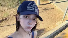 Potret Karina aespa Surfing di Malibu, Cantik Tanpa Makeup Curi Perhatian