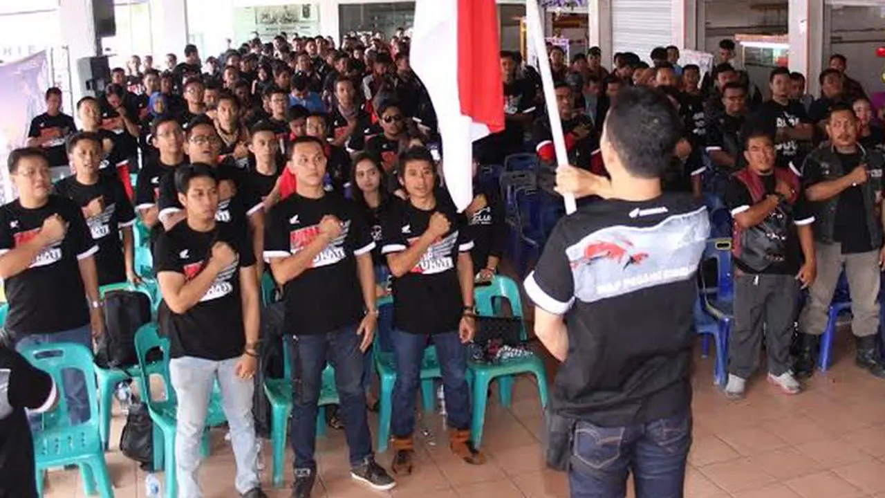 Bikers Honda Ikut Semarakkan HUT ke-70 Kemerdekaan RI