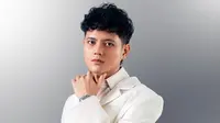 Stevan Pasaribu Rilis Lagu Lama Tak Bermalam Minggu, Curhat Kesepian di Tengah Kesibukan