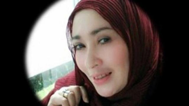 [Bintang] Step by Step Dandan Simpel Ala Firza Husein