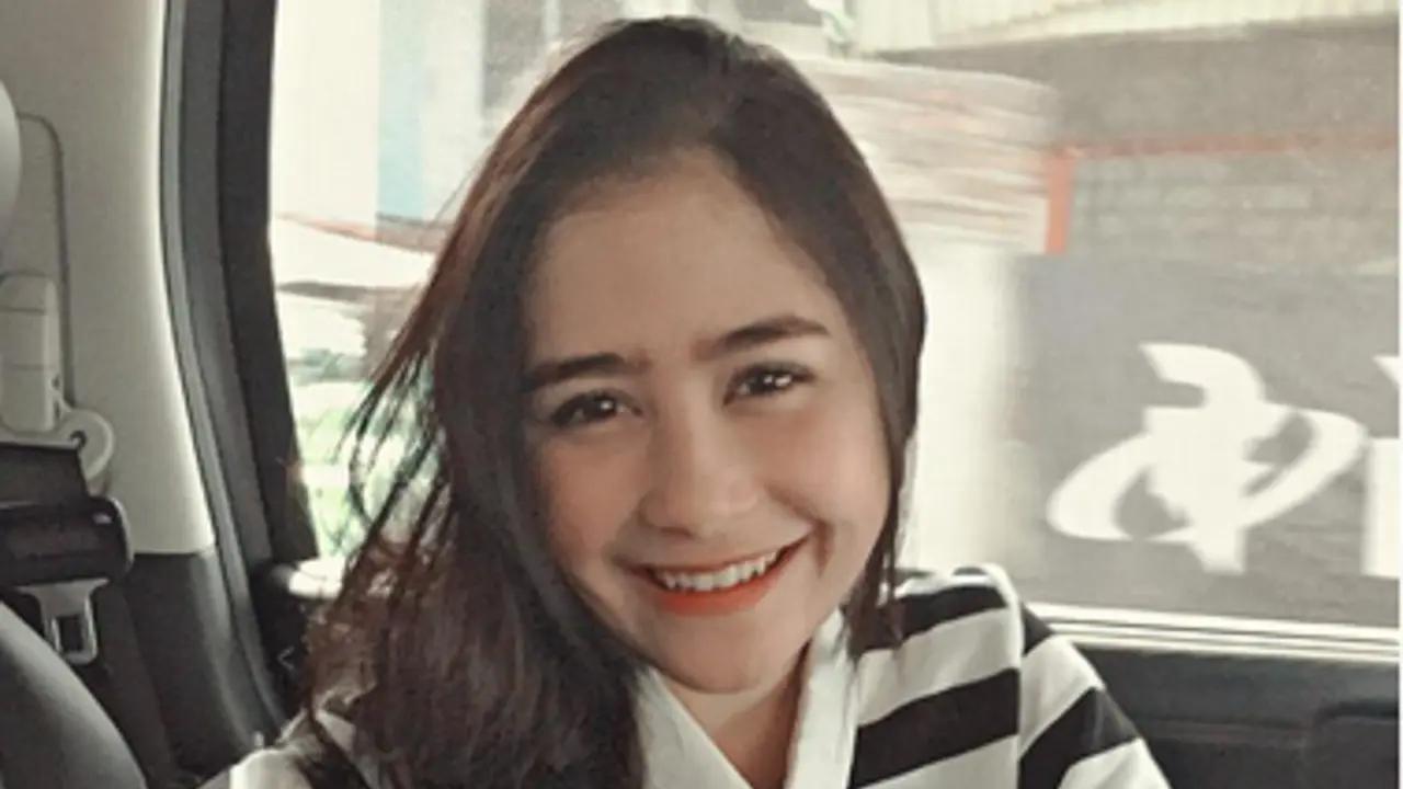 [Bintang] Prilly Latuconsina