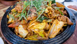 Resep Dakgalbi Korea, Sajian Ayam Pedas Gurih yang Bikin Nagih