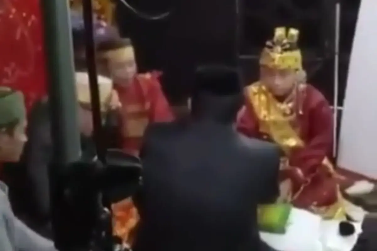 Ijab Kabul Salah Terus, Suami Musdalifah Bikin Netizen Ngakak!  