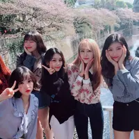 GFRIEND (Foto: Twitter/GFRDofficial)