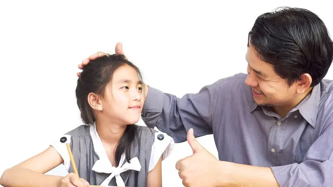 Cara Orangtua Mengenalkan Konsep Growth Mindset pada Anak agar Tumbuh Tangguh dan Percaya Diri