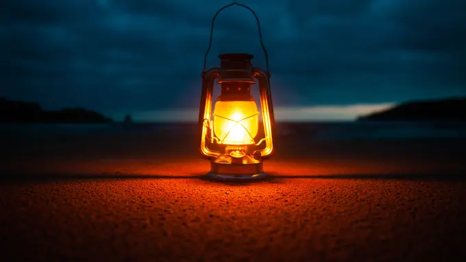 [Fimela] Lampu Minyak