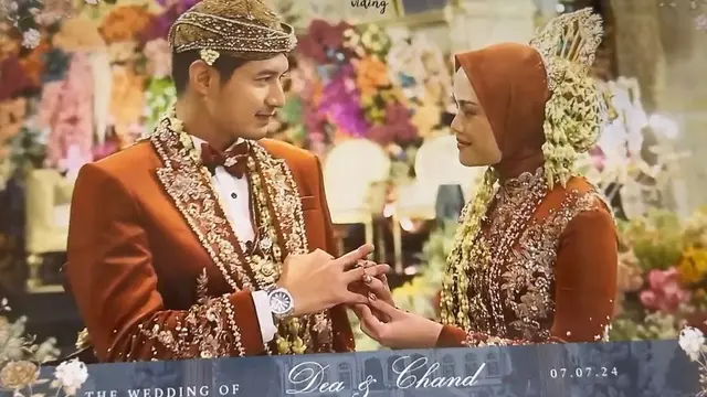 6 Potret Akad Nikah Chand Kelvin dan Dea Sahirah, Mahar 77 Gram Logam Mulia