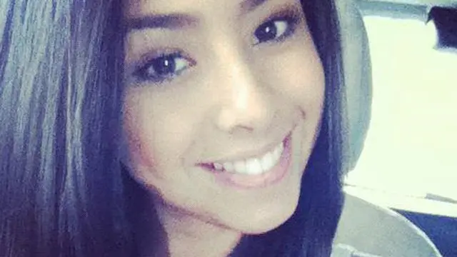 Rambut Nadine Kaiser, putri Susi Pudjiastuti berwarna hitam