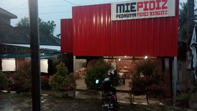 Ada Naga Api hingga Naga Bumi di Mie Pidiz Kulon Progo