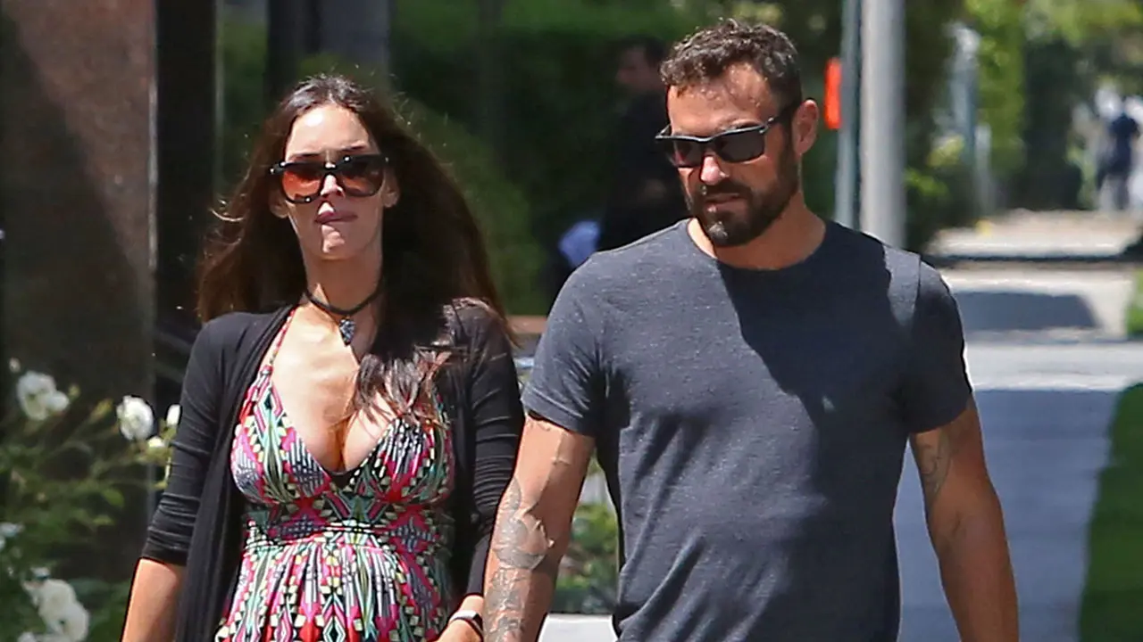 Hamil Anak Ketiga, Megan Fox Tak Jadi Cerai dari Suami