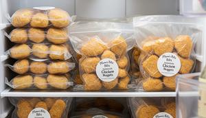 ide usaha camilan frozen food. (Foto: AI)