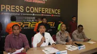 Kabid Humas Polda Gorontalo Kombes Pol Desmont Harjendro yang membuka langsung konferensi pers (Arfandi Ibrahim/Liputan6.com)
