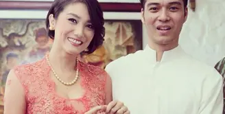 Dominique Diyose masih bungkam saat diminta untuk mengklarifikasi gugatan yang dilayangkan kepada suaminya, Marshall Sastra. Ia membantah tentang tanggal persidangan yang ditetapkan oleh Pengadilan Negeri Jakarta Pusat.