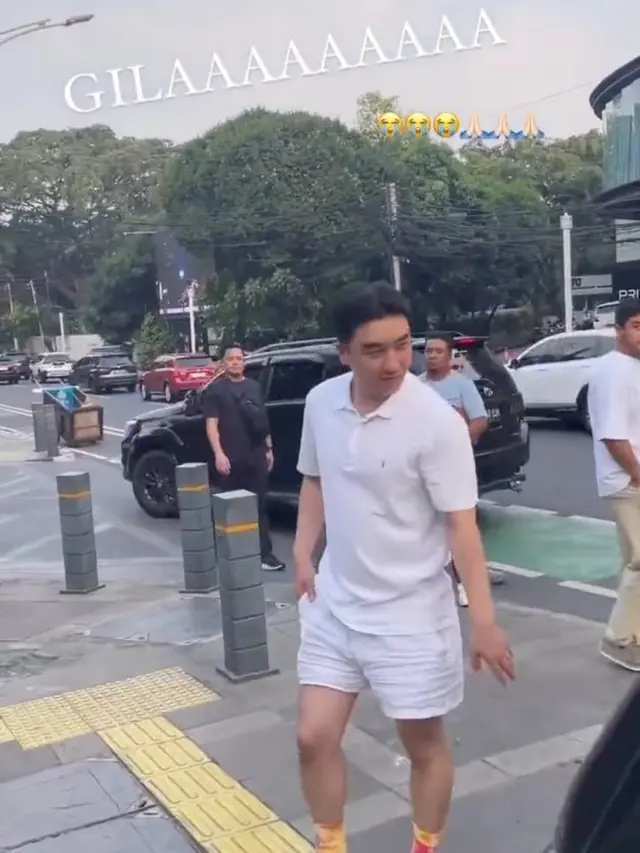 Seungri di Jakarta. (Foto: Twitter/pandaMimy)