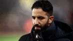 Pelatih Manchester United, Ruben Amorim bereaksi menjelang pertandingan sepak bola Liga Premier Inggris2024/2025 melawan Wolverhampton Wanderers di stadion Molineux di Wolverhampton, Inggris pada 26 Desember 2024 waktu setempat atau Jumat 27 Desember 2024 dini hari WIB. (HENRY NICHOLLS/AFP)