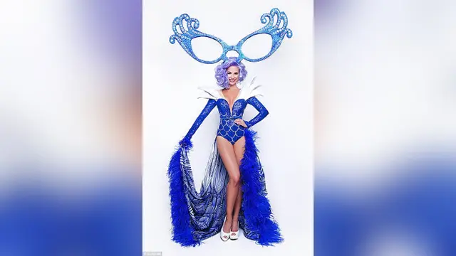 8 Kostum Miss Universe Paling Lucu dan 'Nyeleneh'