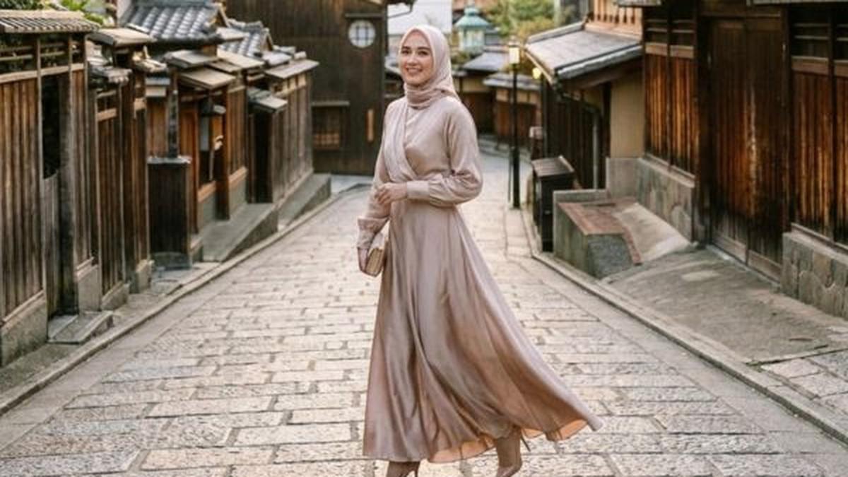 8 Jenis Kain Gamis Lebaran yang Tidak Mudah Bau, Bikin Nyaman Dipakai Seharian
