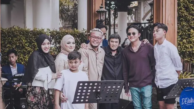 7 Momen Anniversary Pernikahan Sule dan Nathalie Holscher, Dihadiri Rhoma Irama