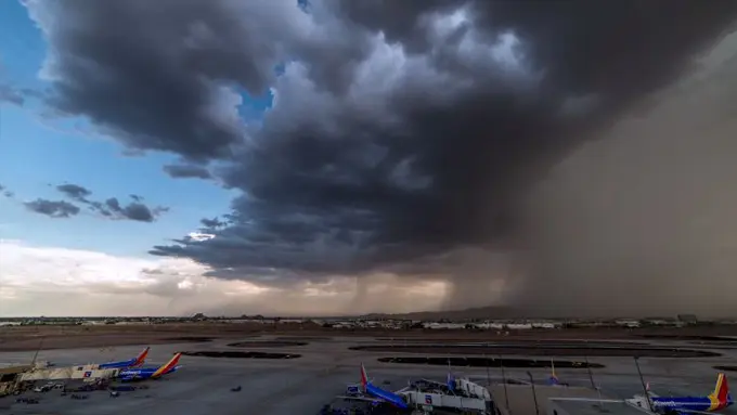 [Bintang] Sederet Badai Dahsyat yang Berhasil Difoto, Bikin Merinding!