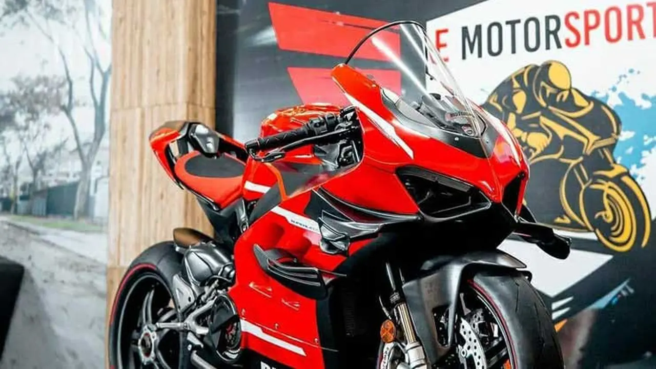 Satu-satunya Ducati Superleggera V4 yang ada di Indonesia (Surabishoot)