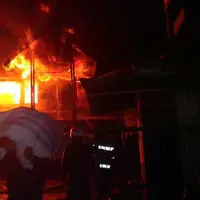 Pasar terbakar.