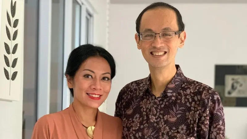 Reza Gunawan dan Dewi Lestari. (Foto: Dok. Instagram @rezagunawan)