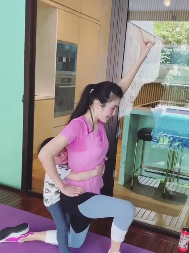 Sandra Dewi