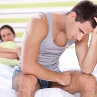 Sekitar 15 persen penyebab disfungsi ereksi karena faktor psikologis. (Foto: hardrockcapsul)