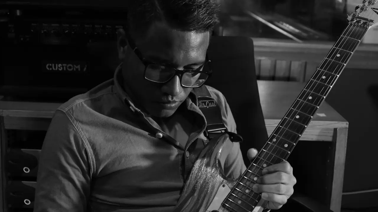 [Bintang] Andre Dinuth