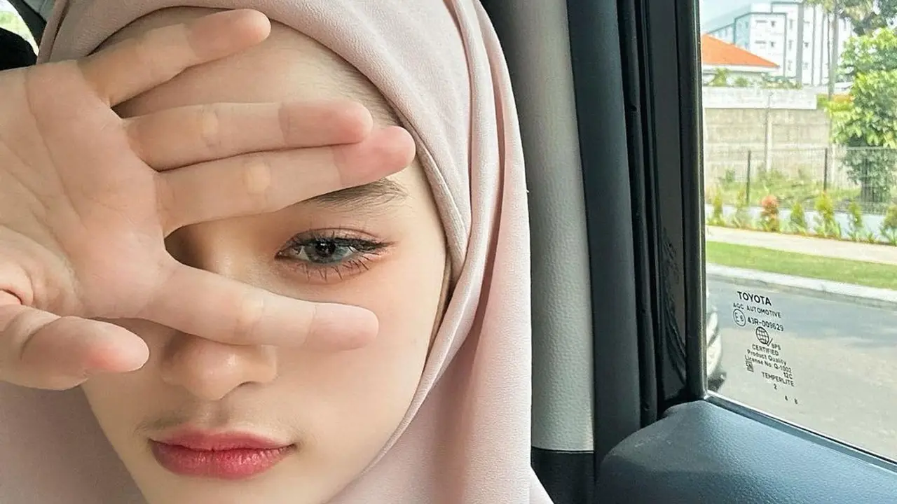 [Fimela] Inara Rusli