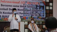 Wali Kota Tangerang Arief R. Wismansyah dalam acara yang mengusung tema "May Day Is Build Together" di Pusat Pemerintahan Kota Tangerang, Sabtu (1/5).