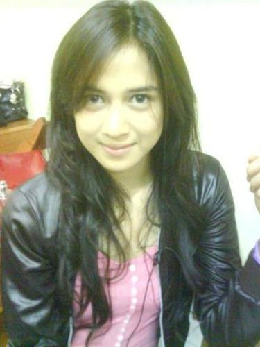 Dulu Dan Kini Transformasi Kecantikan Nina Zatulini Yang Super Beda Beauty Fimela Com