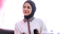 Nina Zatulini Umumkan Kehamilan Keempat, Ini 6 Gaya Stylishnya di Usia 33 Tahun